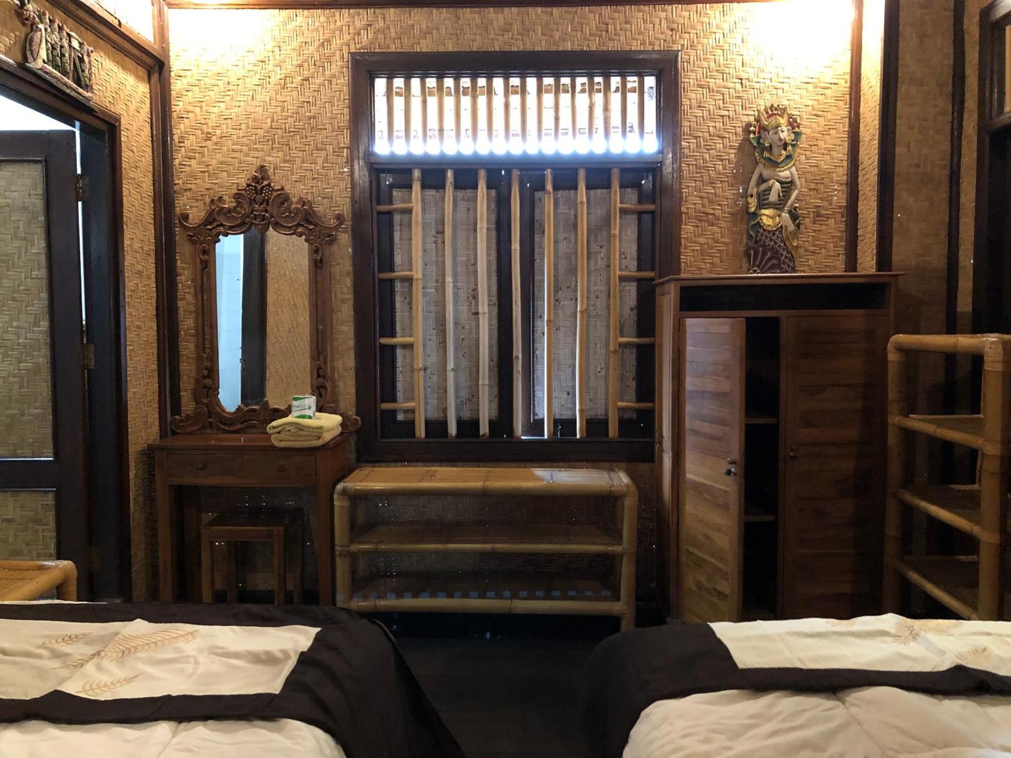 1Bd Guest House In Family Compound1, 15 Minute Walk To Yoga Barn Ubud Exteriör bild