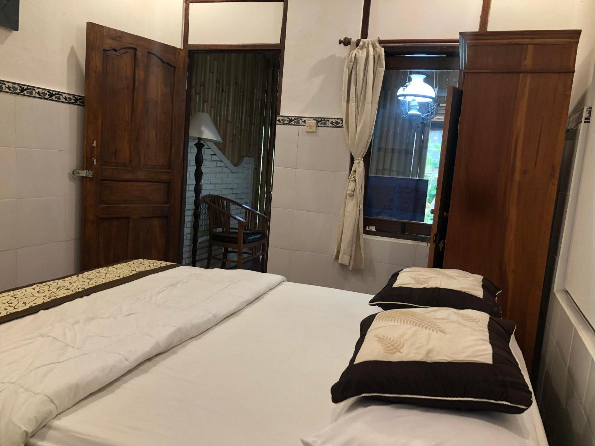 1Bd Guest House In Family Compound1, 15 Minute Walk To Yoga Barn Ubud Exteriör bild
