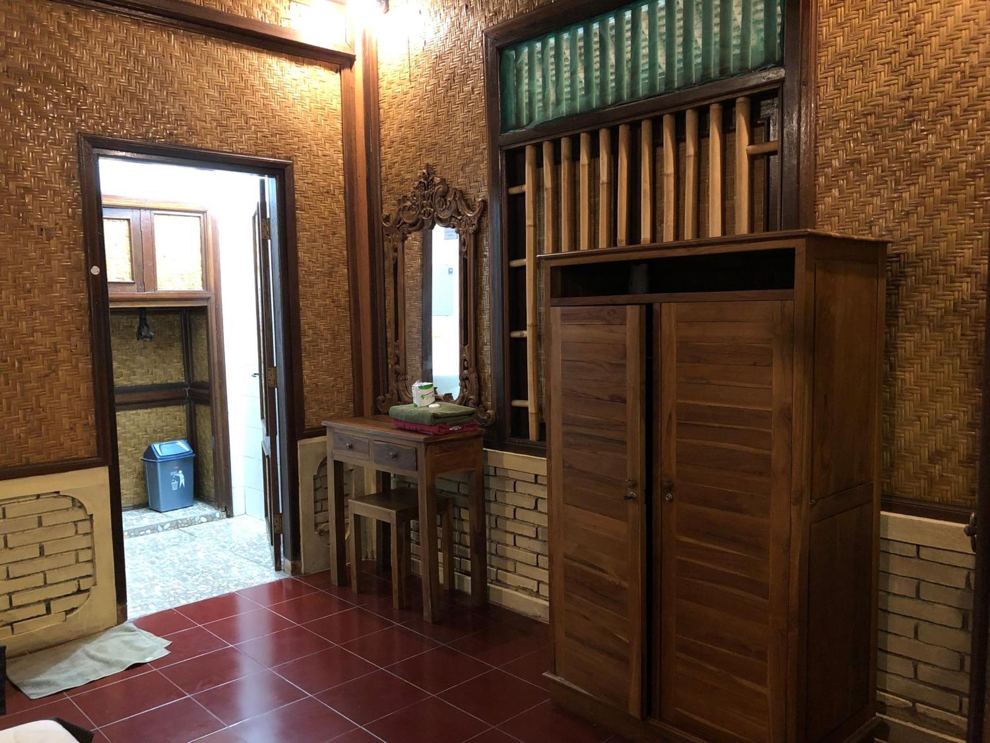 1Bd Guest House In Family Compound1, 15 Minute Walk To Yoga Barn Ubud Exteriör bild